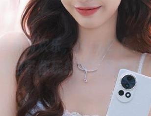 让万圣节充满欢乐，Min.E (민이)的写真图包带你玩转幽默风格.txt